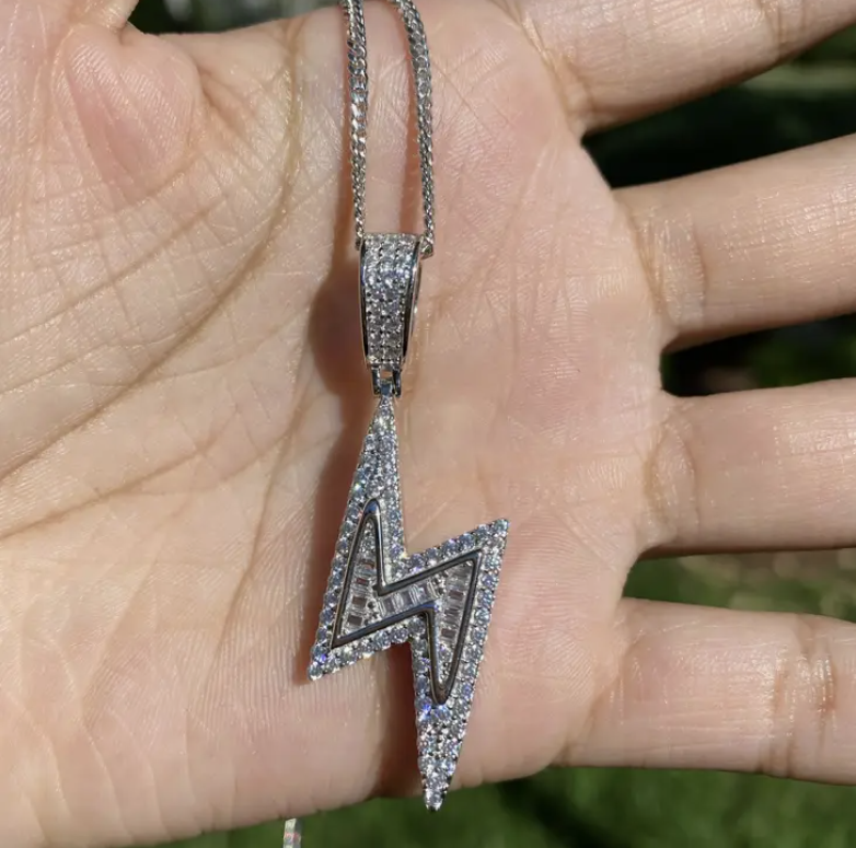 Kei Lightning Bolt Necklace (Pre-Order)