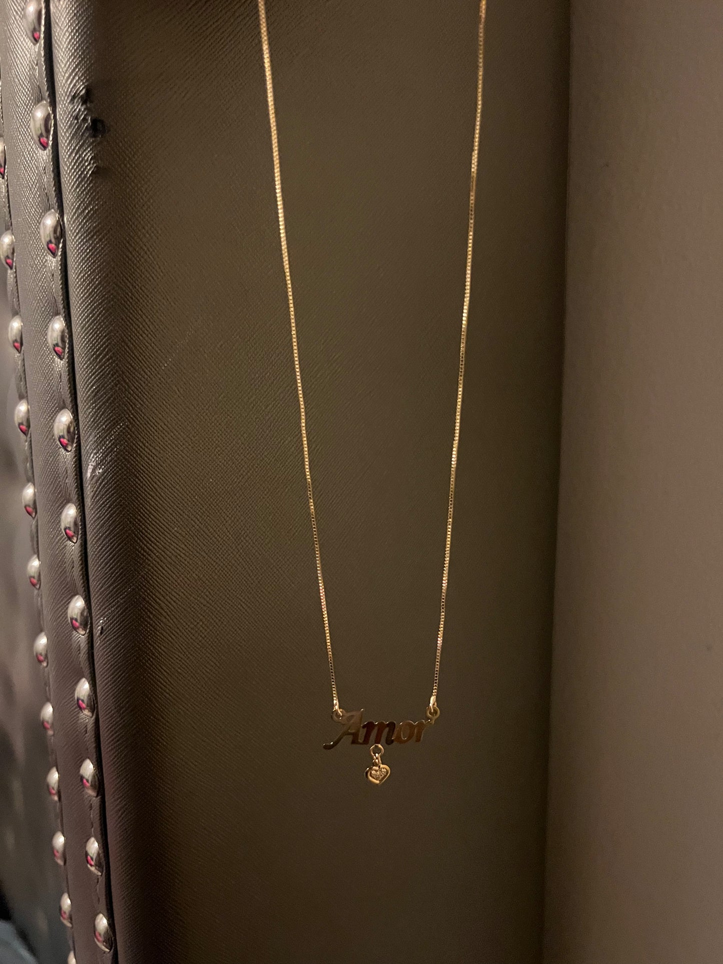 Amor Golden Heart Charm Chain Necklace