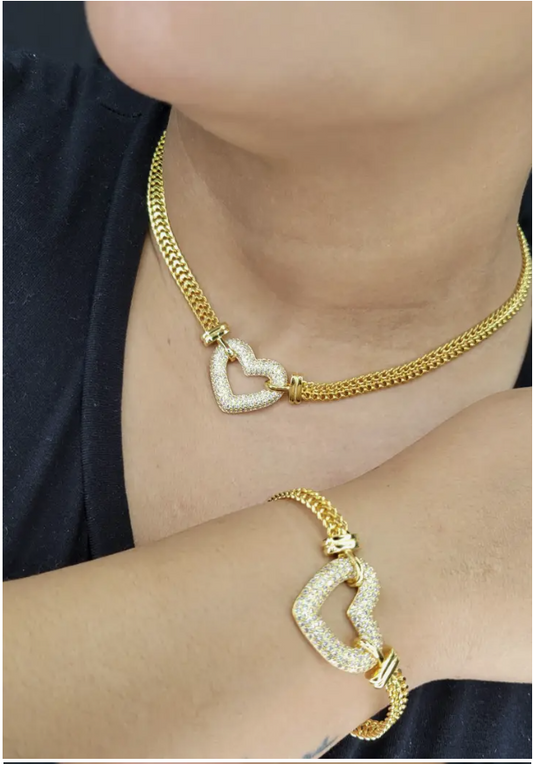 Cubic Zirconia Heart Bismarck Chain Set